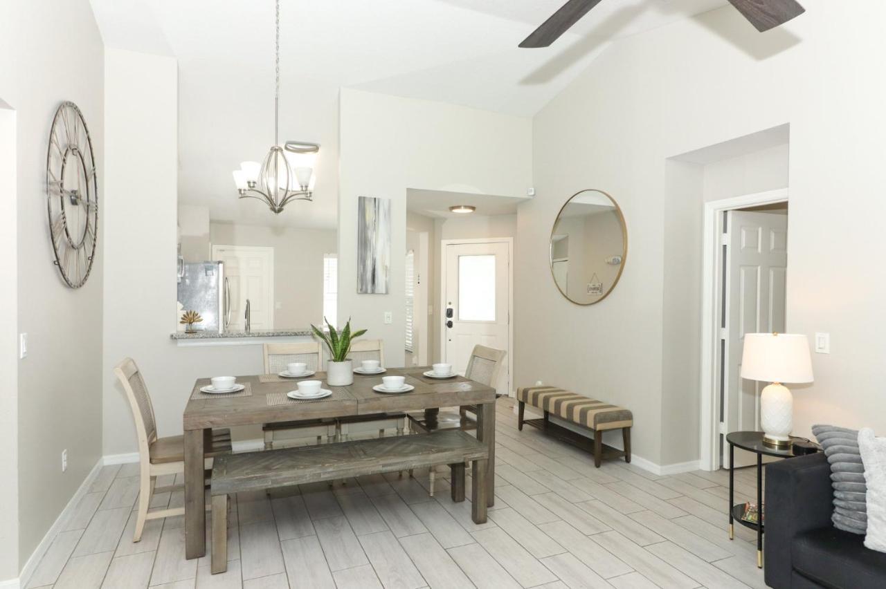 Lilys Stylish Villa Close To Disney Ideal For Long Stays Orlando Exterior photo